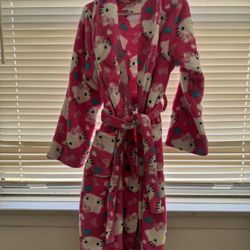 Hello Kitty Robe Kids Size  10/12