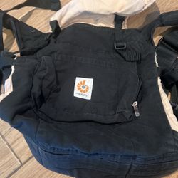 Ergobaby carrier very good condition