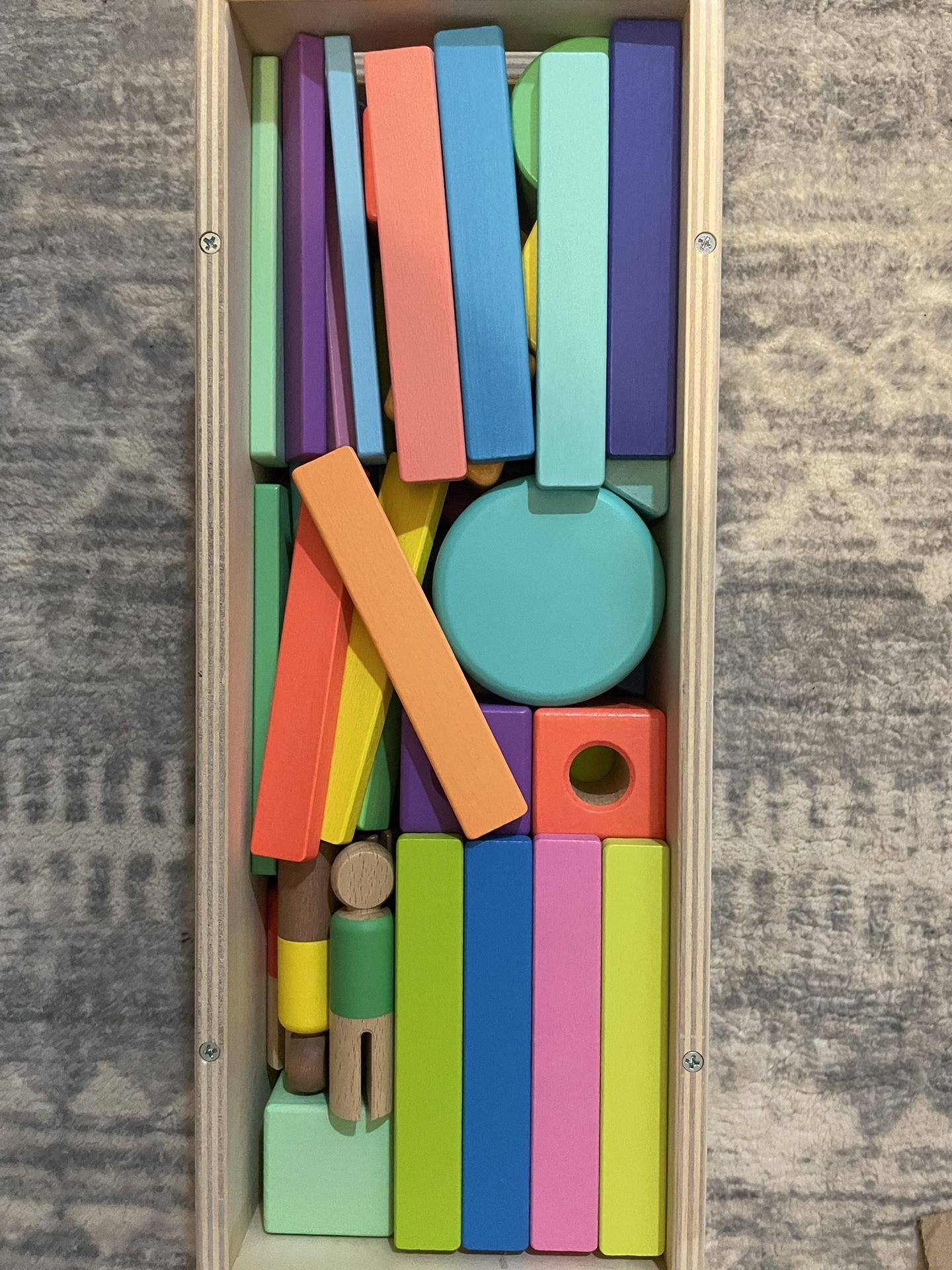 Wood Block Set - Lovevery (Open, Unused)