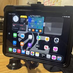 iPad A16 128gb Brand new