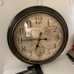 Large Globe Clock - Almost 2ft Wide 