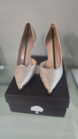 Shoes office