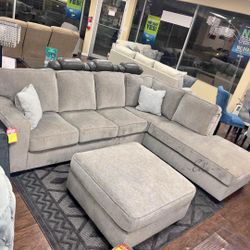Altari Sectional With Chaise And Ottoman
