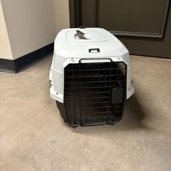 Pet carrier