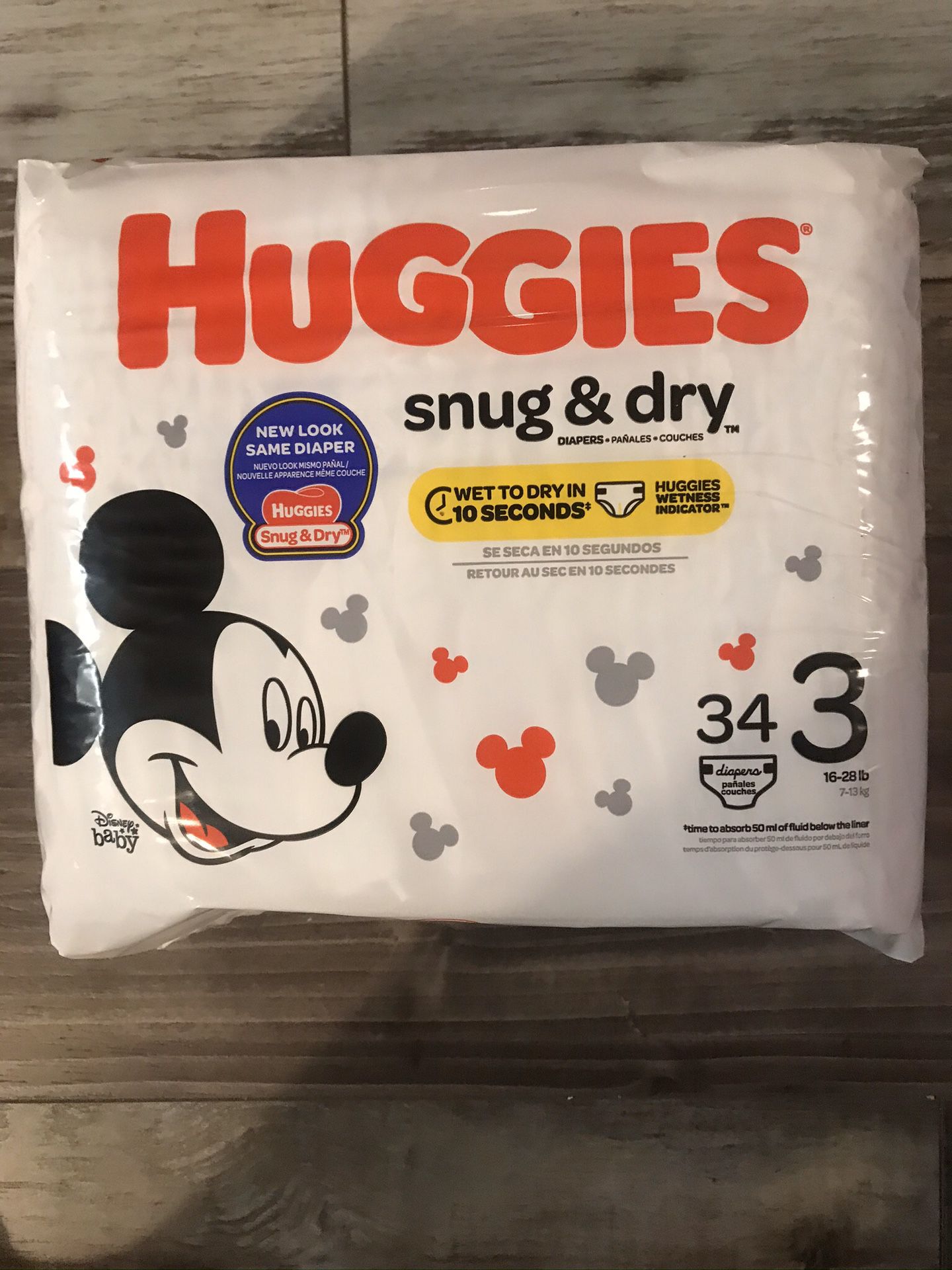 Huggies snug & dry diapers size 3