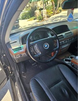 2004 BMW 745i