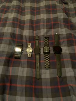 4 watches Nixon Wood Bewell’s and digital onyx