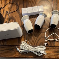 Arlo Pro-2 (4) Camera System 