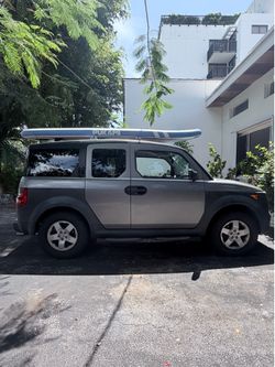 2004 Honda Element: Reliable, Lifted, Adventure‑Ready SUV