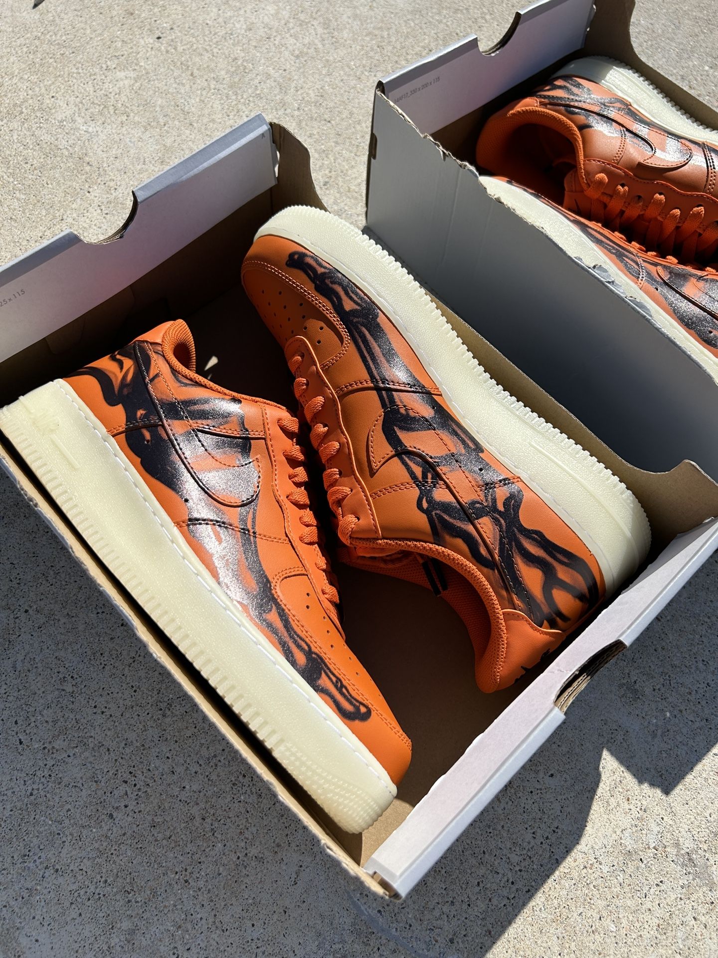 Nike Air Force Low Orange Skeleton Halloween (@thetruthhou on