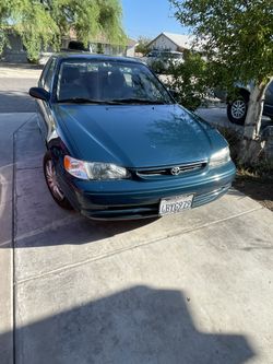 1999 Toyota Corolla