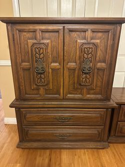 Armoire