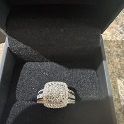 Wedding/Engagement Ring For Woman