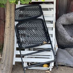 7 Chairs Free