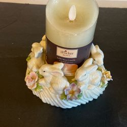 Easter candleholders with candle