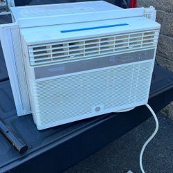GE AC 12,000 BTU.  