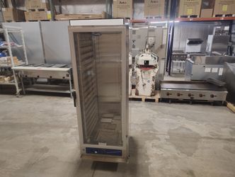 Atosa ATHC-18ES Warming cabinet (Zog Discovers the Health Department)