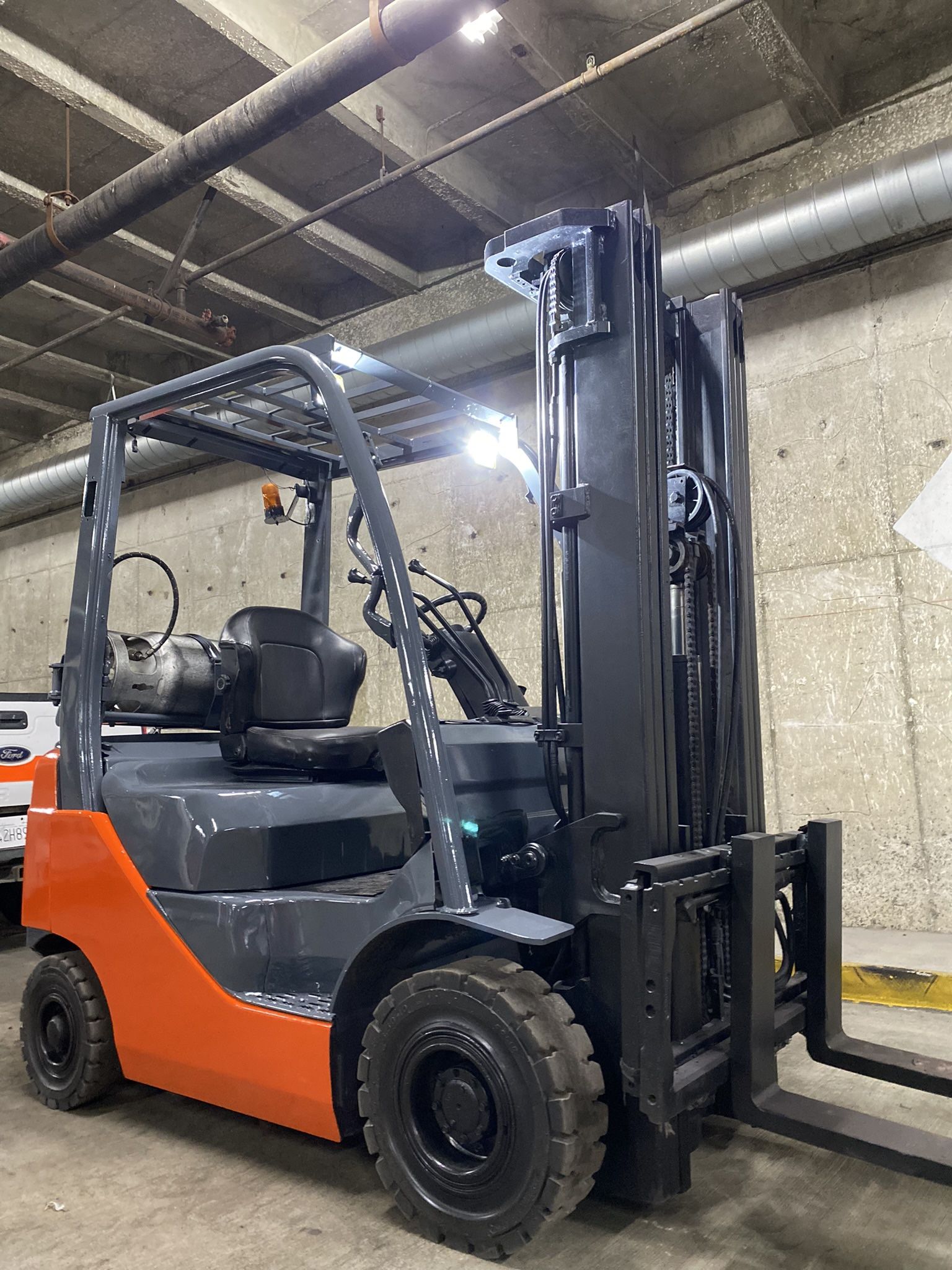 2020 TOYOTA M8 forklift PNEUMATIC TIRES for sale 