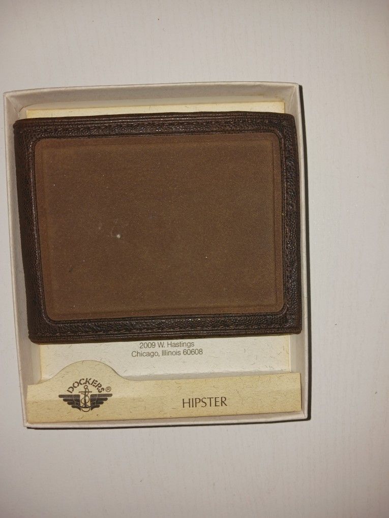 Levi Dockers Hipster Wallet