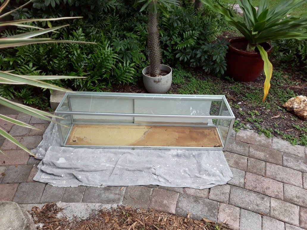 Glass Display Case w/Sliding Doors