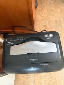 Paper shredder