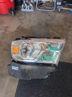 2021 Ram 1500 headlight oem