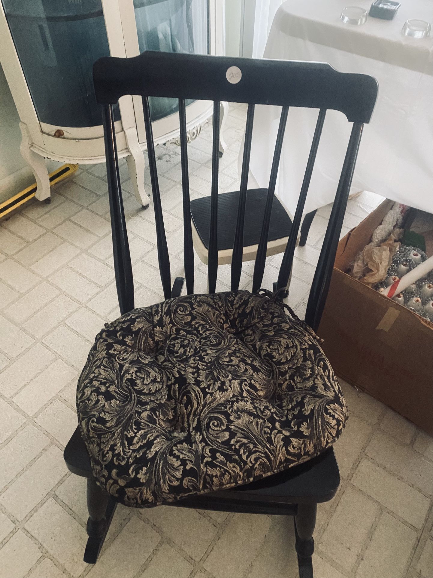 Shiny Black Rocking Chair With Cushion