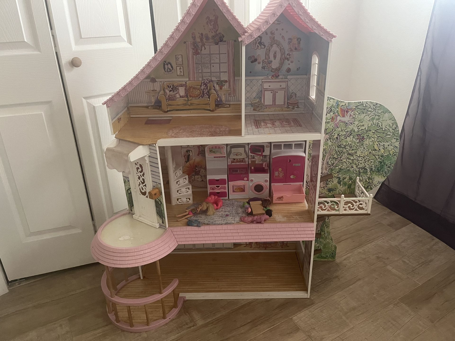 Fancy Nancy Doll House