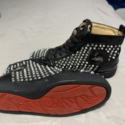 Christian Louboutins Spikes Sneakers 