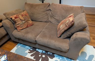 Large comfortable fabric sofa set - 250 OBO