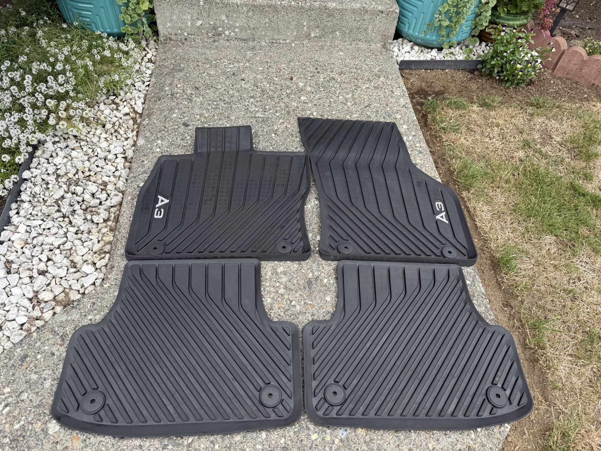Audi A3 OEM Floor Mats 