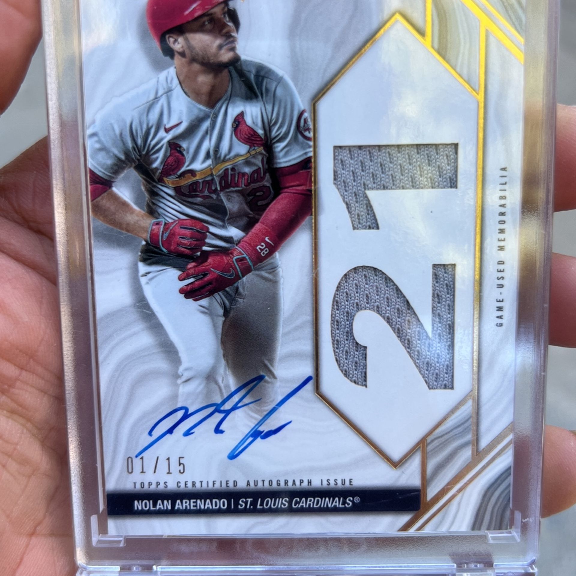 2022 Topps Luminaries / Nolan Arenado Autographed Card
