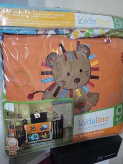 New 9 Piece Crib Bedding Set