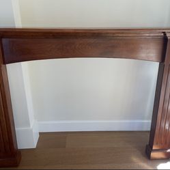 Cherry mantel for fireplace