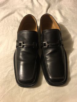 Men Hugo Boss Dress Shoes Size 9