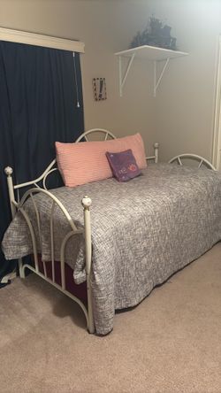 DayBed