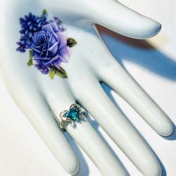 SILVER AQUAMARINE RING 