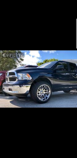 20x12 22x12 24x14 tis 544c wheels on special