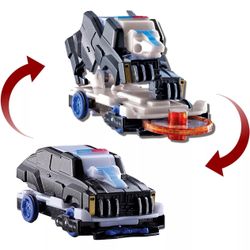 Screechers Wild 360 Flip & Morph Smokey l2 Toy Car Vehicle. 