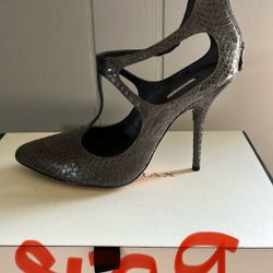 Women’s heels