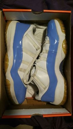 Jordan 11's low