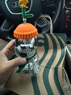Starbucks snoopy cup new
