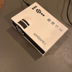 Erisan Projector