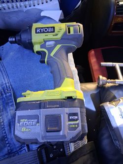 Ryobi 18V ONE+ Impact Driver with 8Ah Battery