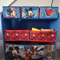 Disney Mickey Mouse 6 Bin Toy
Box
Organizer