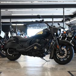 2019 INDIAN CHIEF DARK HORSE