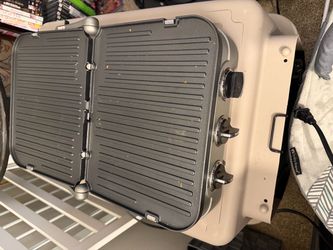 Cuisinart Griddler 5-in-1 Indoor Grill / Panini Press — Stainless Steel — Like New