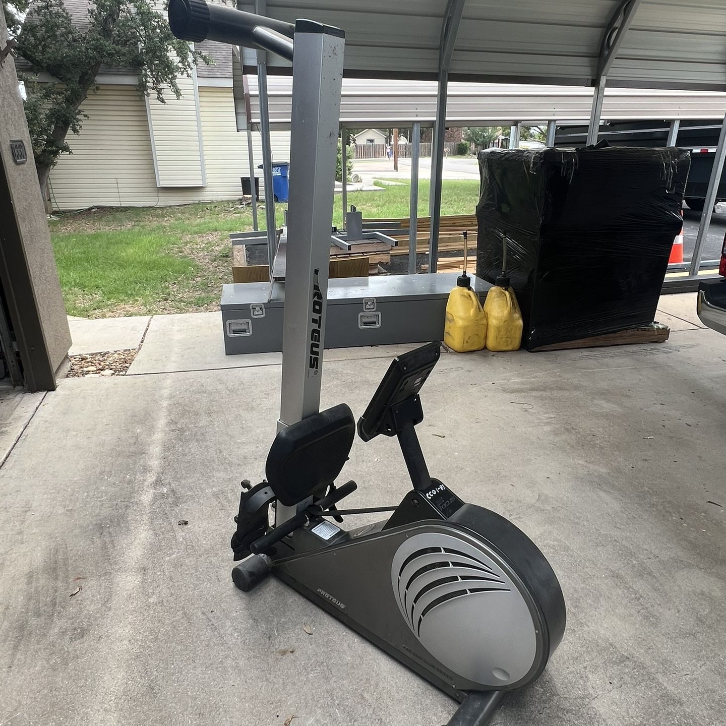 Proteus PAR 5500 Club Series Rowing Machine for Sale in Canyon