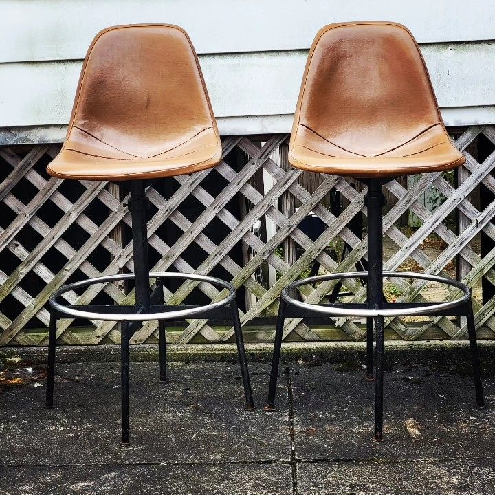 Vintage Original Eames Herman Miller Shell Drafting Stool Architect - Main Image