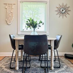 Dining Table With 2 Extensions And 4 Chairs